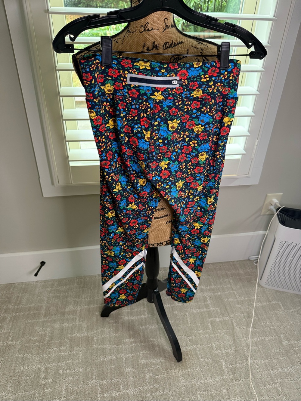 Tory Sport Floral Print Leggings in Black, Blue, Red, Yellow - Picture 4 of 6